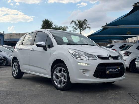 CITROËN C3 1.6 EXCLUSIVE 16V FLEX 4P AUTOMÁTICO CITROËN C3 1.6 EXCLUSIVE 16V FLEX 4P AUTOMÁTICO